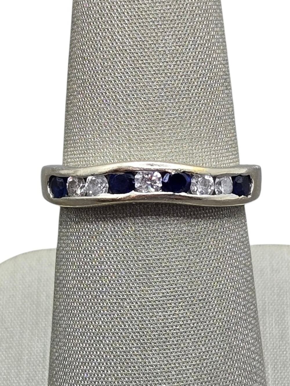 14K White Gold Blue Stone & Diamond Contour/Curved Band (23612)